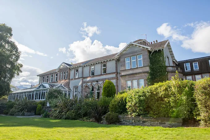 Rosslea Hall